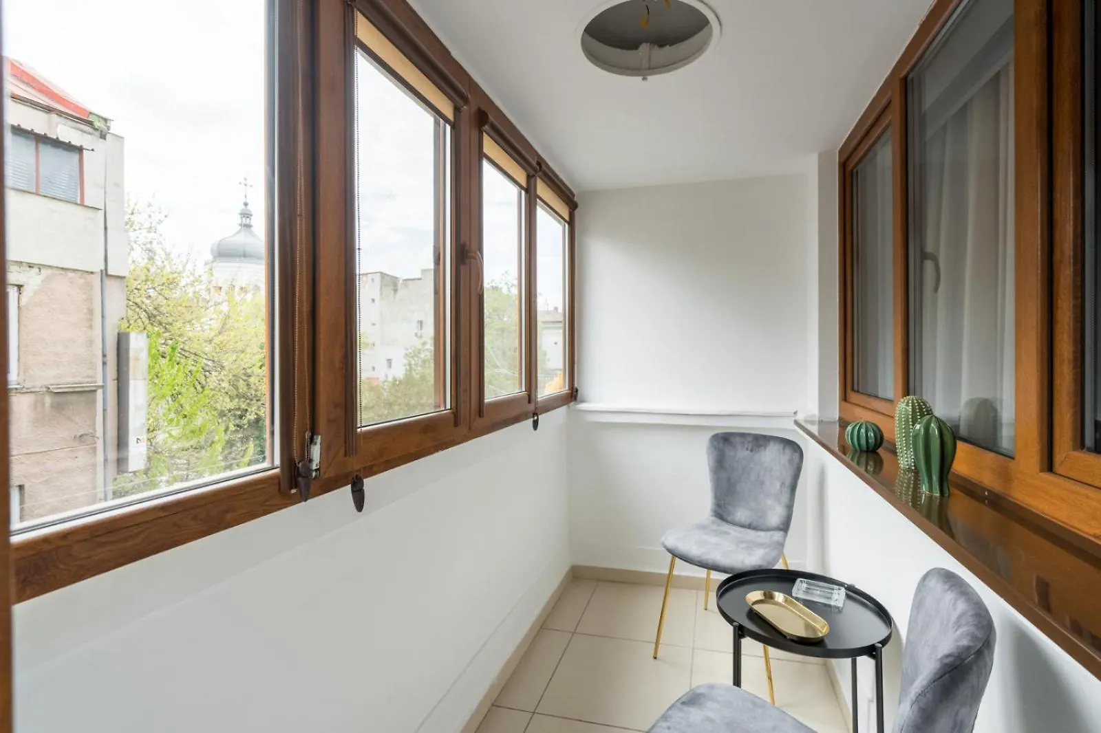 Highline Downtown Residences 6 Persons Family Apartment Bucarest