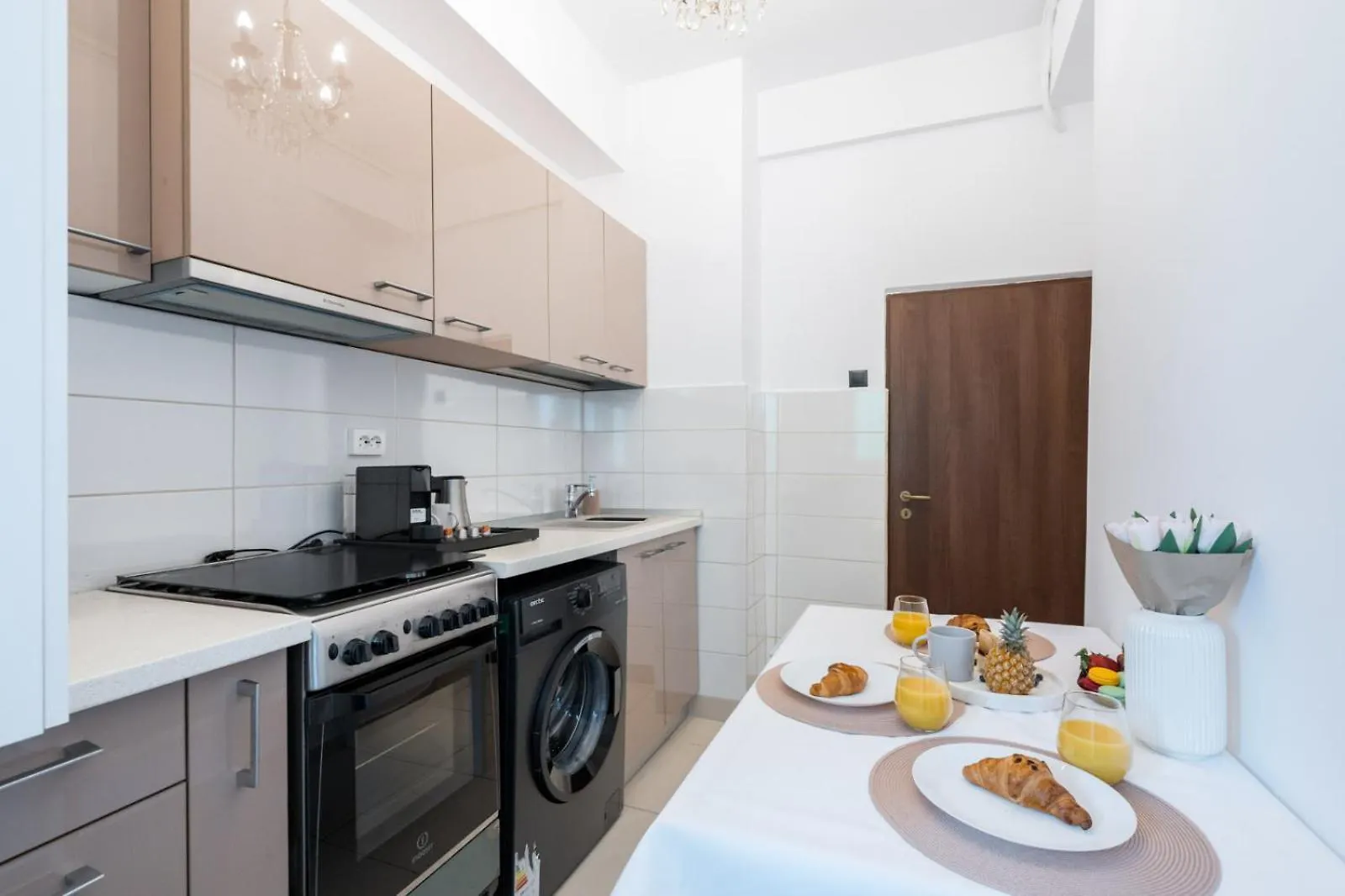 Highline Downtown Residences 6 Persons Family Apartment Bukurešť